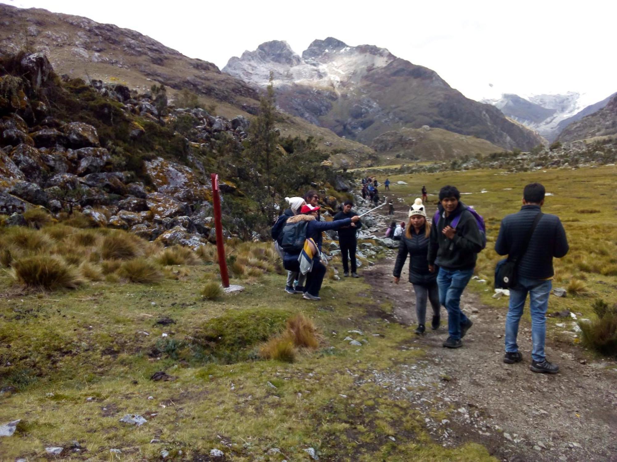 Amazing Huaraz Bed & Breakfast Екстериор снимка