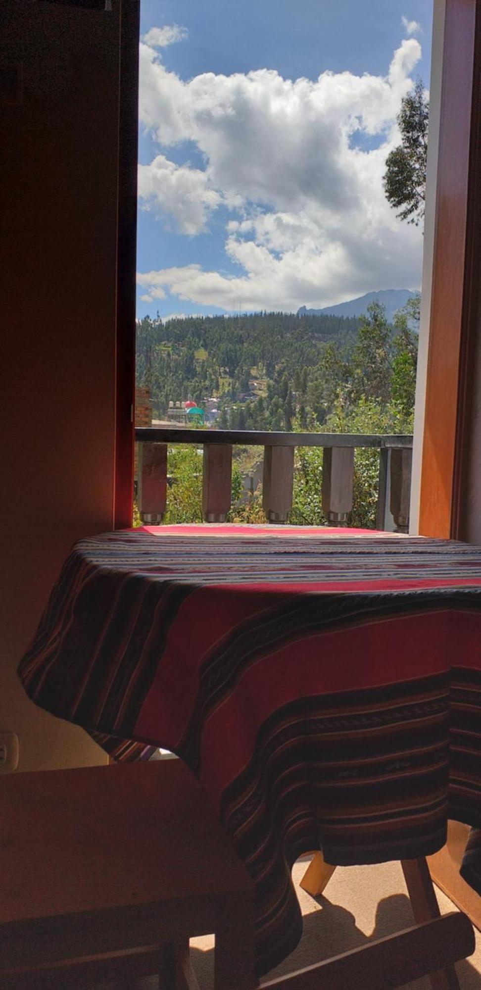 Amazing Huaraz Bed & Breakfast Екстериор снимка