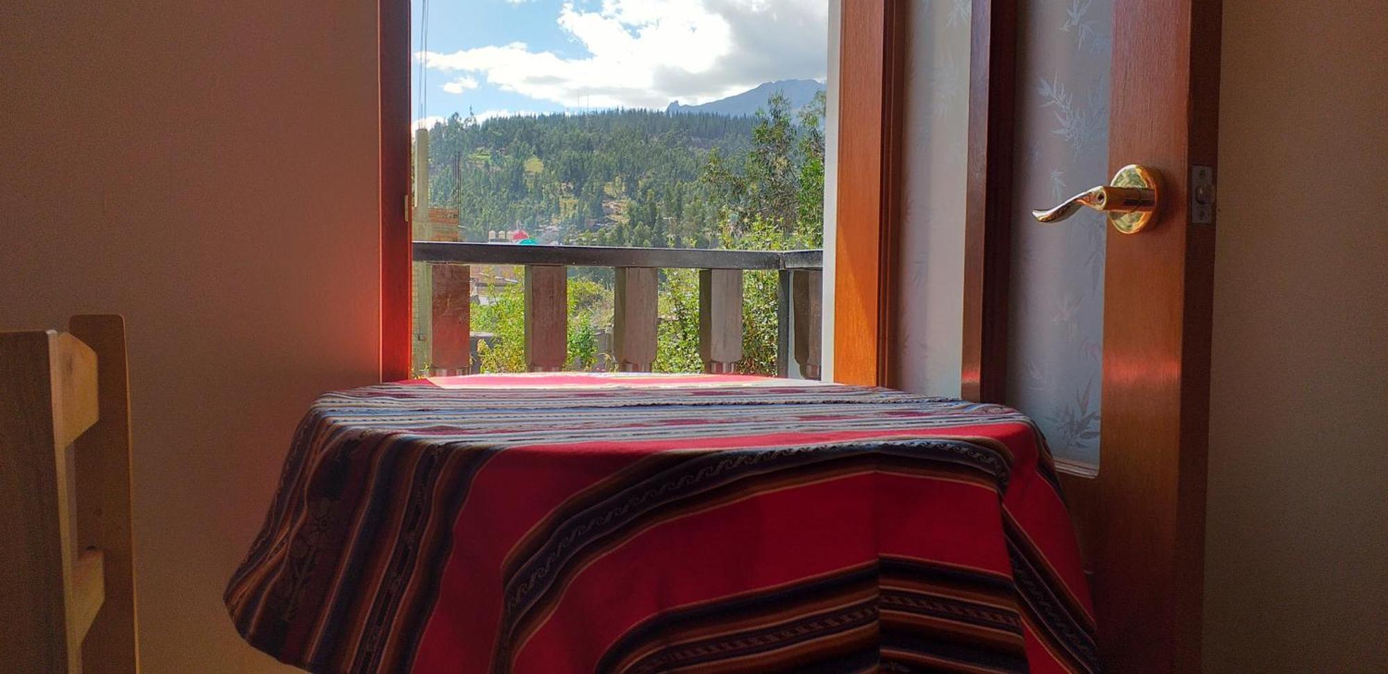 Amazing Huaraz Bed & Breakfast Екстериор снимка